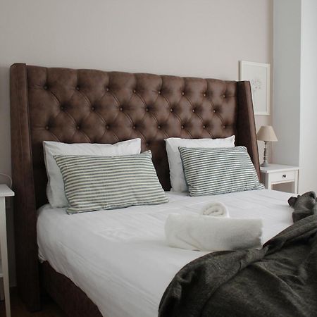 Suite 2 Bedrooms Афіни Екстер'єр фото